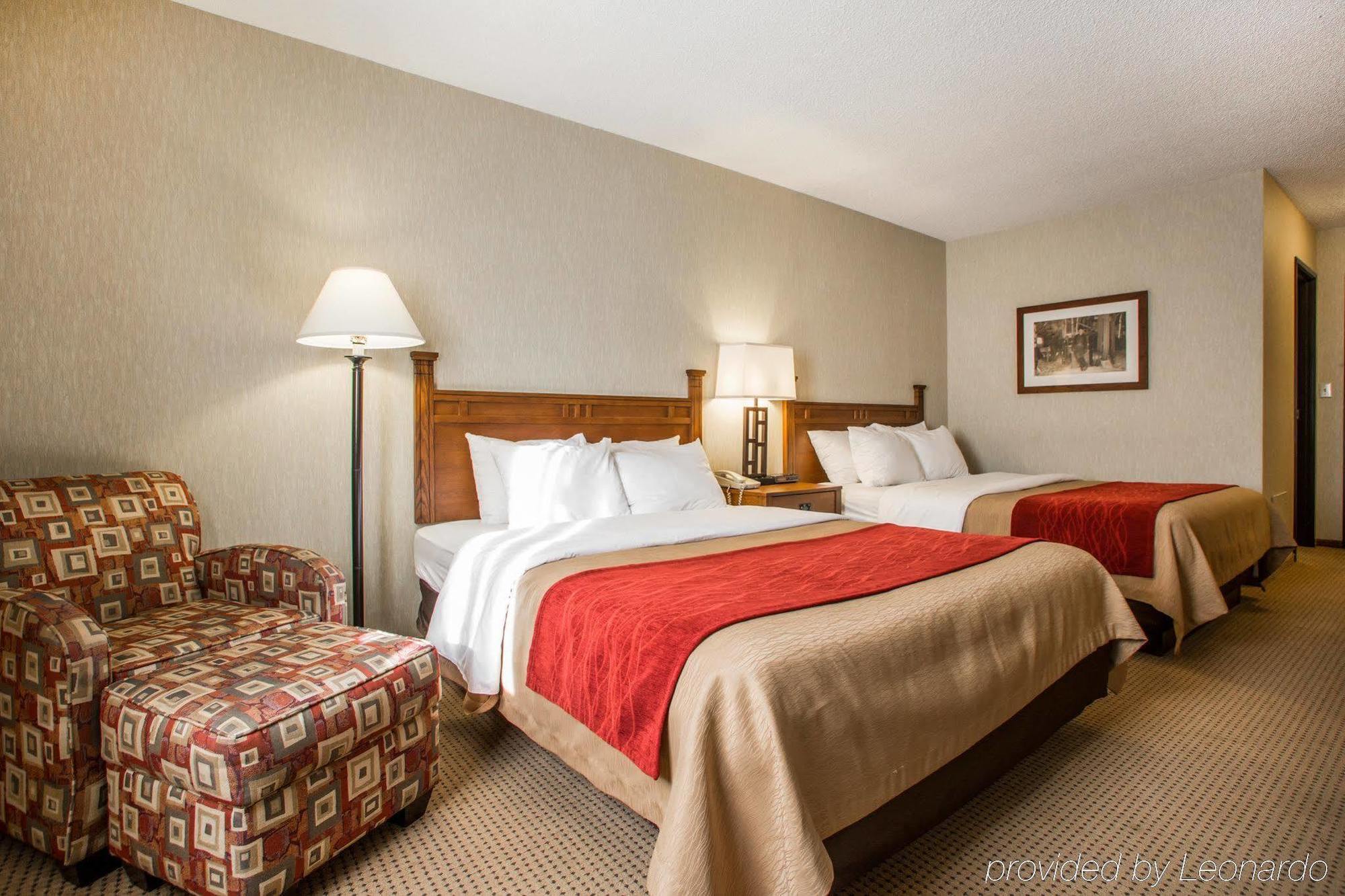 Quality Inn Айрънууд Екстериор снимка